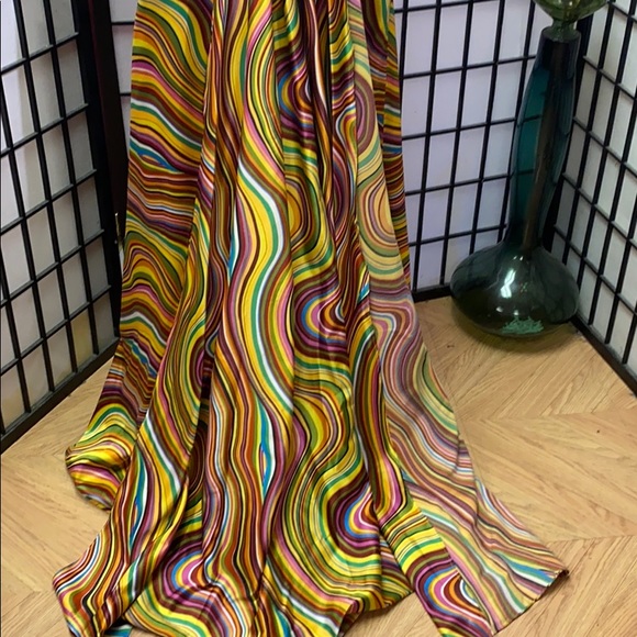 Tony Bowls Paris Flowing Floor Length Size 4 - Picture 8 of 14